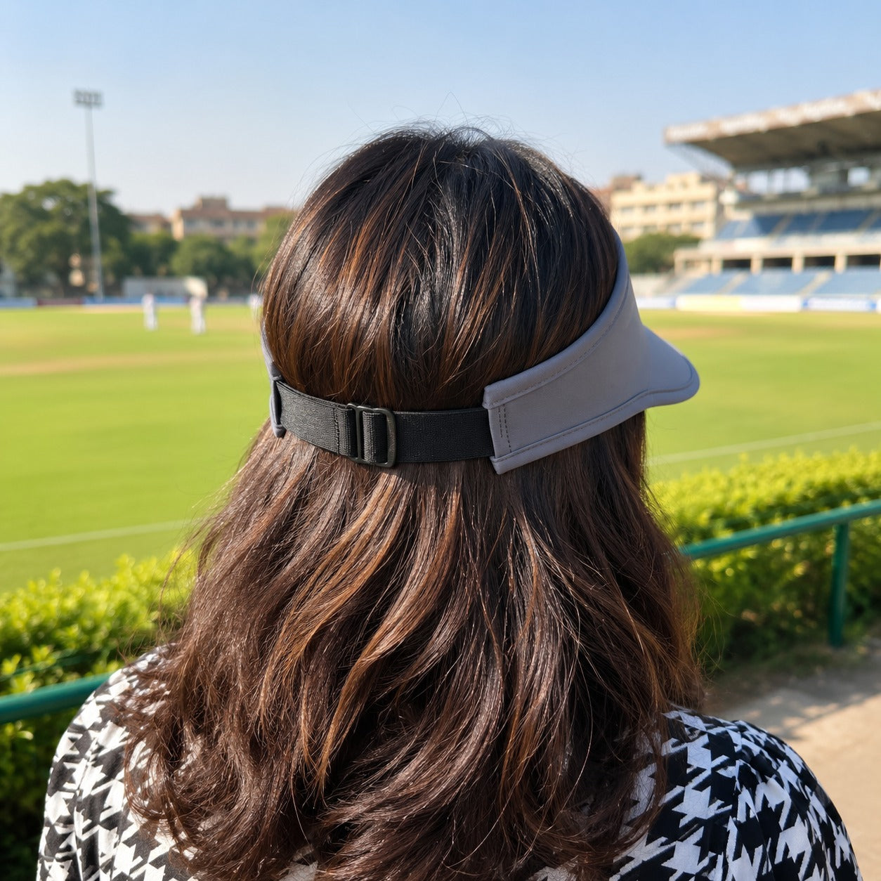 Women’s Adjustable Wide Brim Sun Visor Cap for Outdoor Summer Use (Random Color 1 PC)