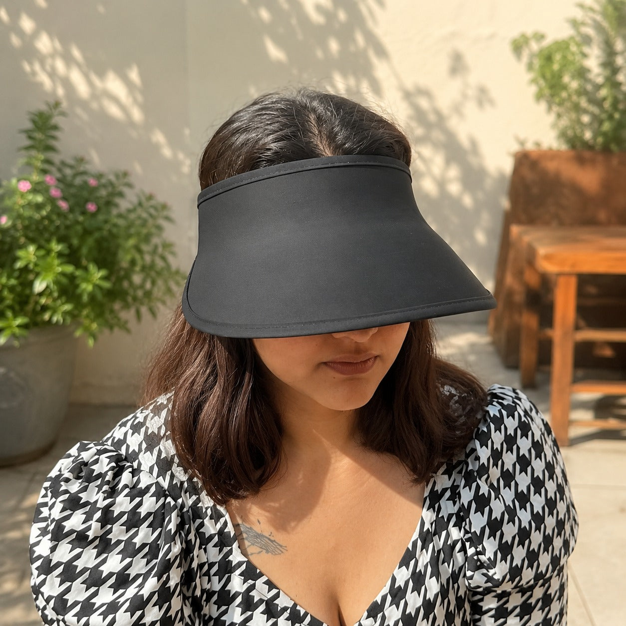 Women’s Adjustable Wide Brim Sun Visor Cap for Outdoor Summer Use (Random Color 1 PC)